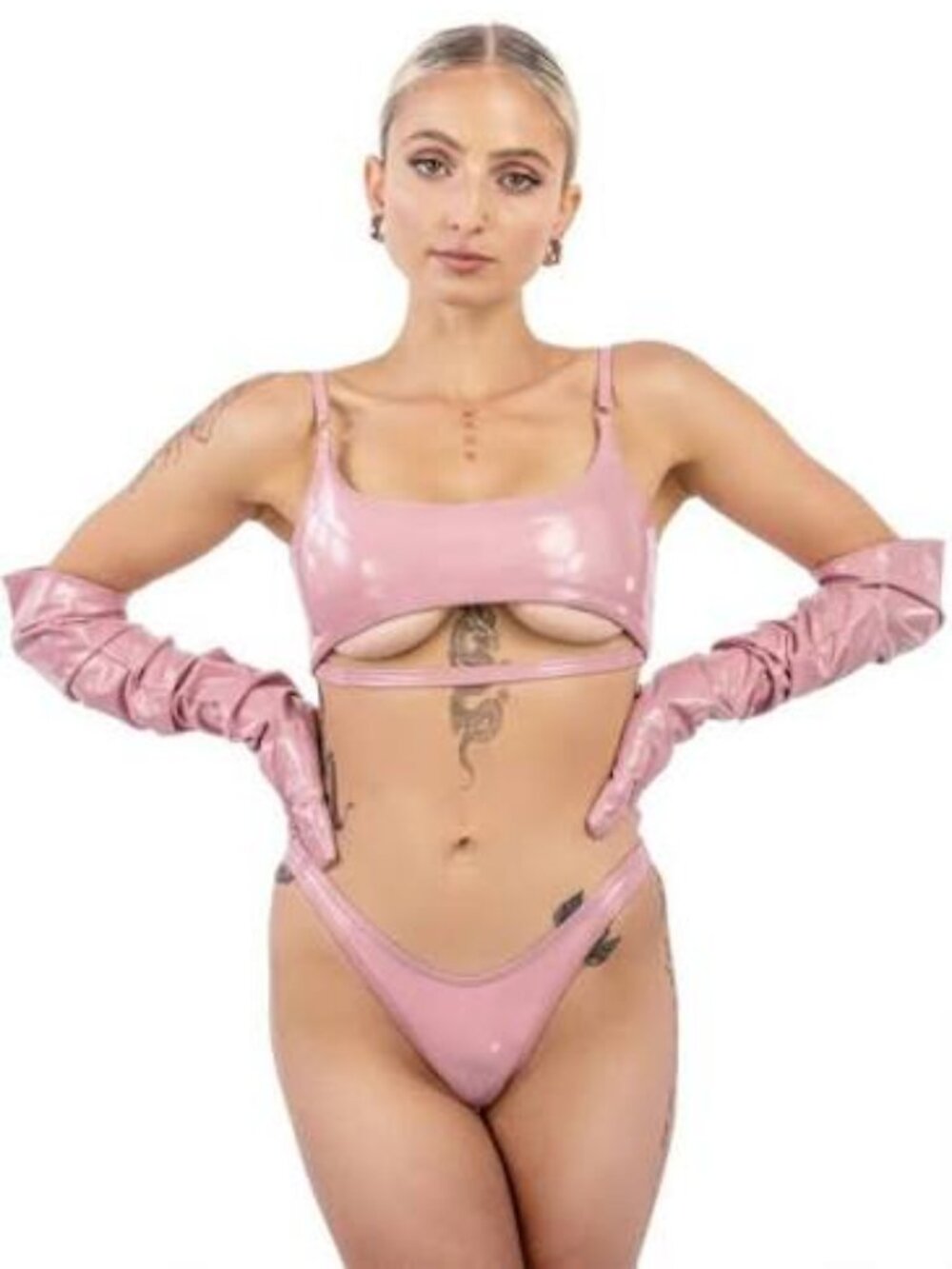 NAUGHTY THOUGHTS - Sinner Vinyl Thong - Pink (size small)